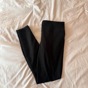 Fabletics Black Mid-Rise 7/8 Leggings Size Small